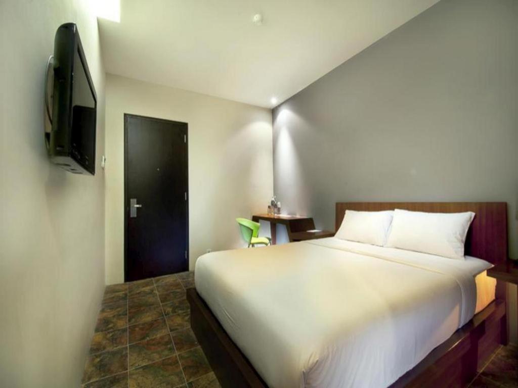 Plan B Hotel Padang  Eksteriør billede